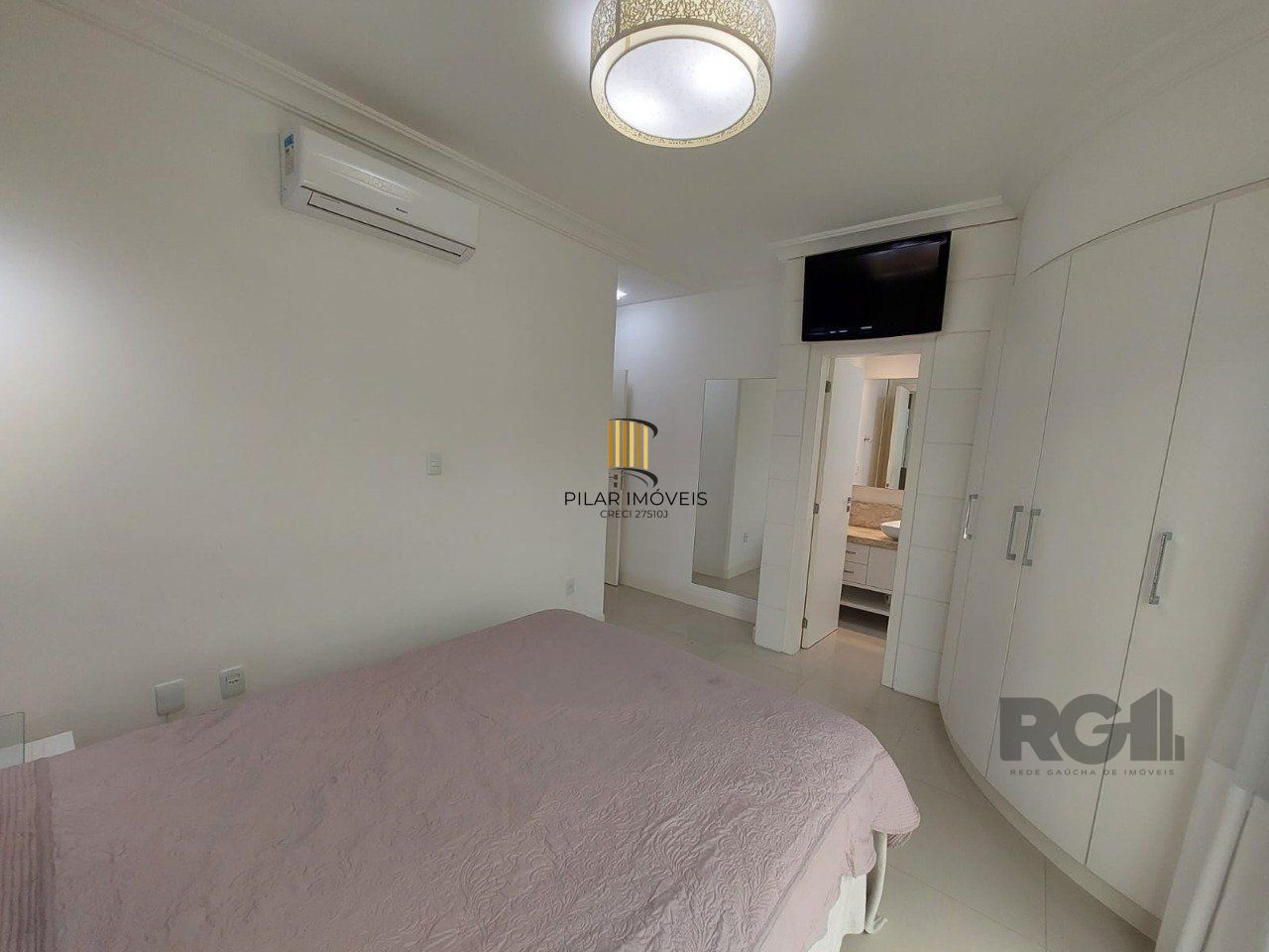 APARTAMENTO 3 SUITES - ANDAR ALTO - VISTA PARA O MAR - MEIA  PRAIA - ITAPEMA - SC