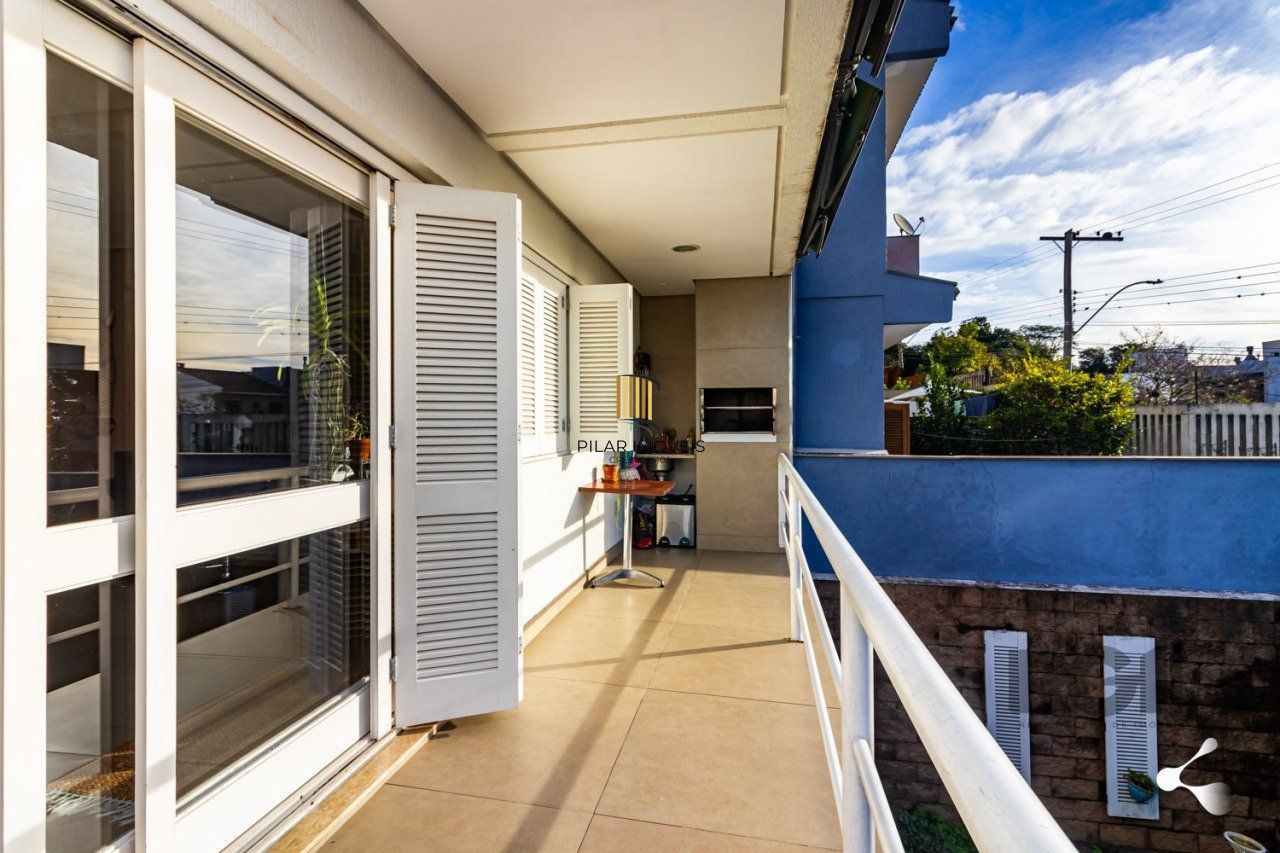 Casa de Condomínio 3 dormitórios no bairro Vila Nova