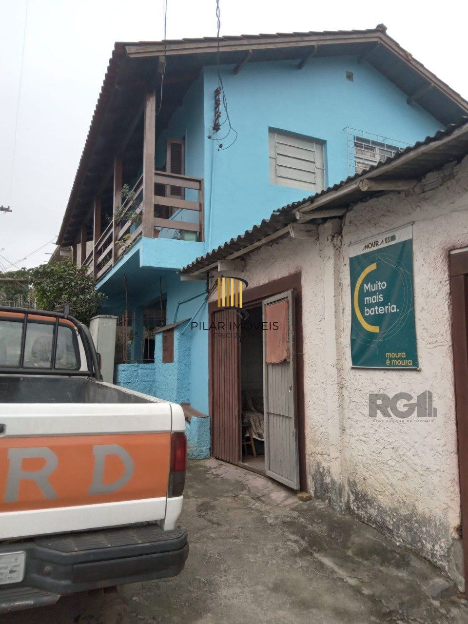 Casa com 3 quartos, vaga de garagem, churrasqueira, no bairro Partenon, Porto Alegre/RS