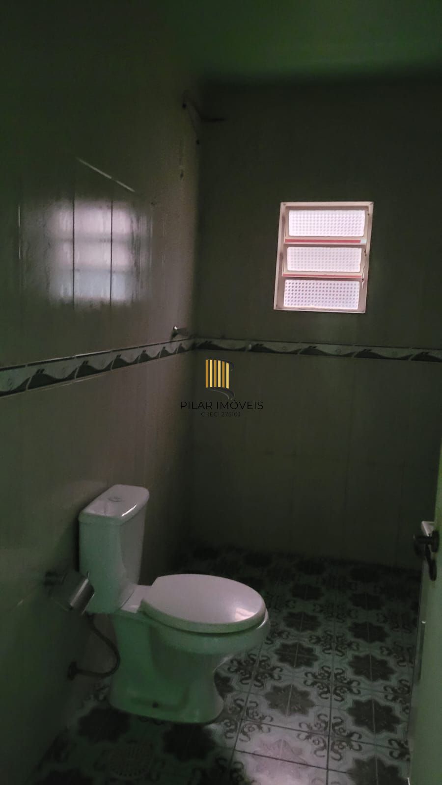 Casa Com 5 dormitórios no Bairro Partenon