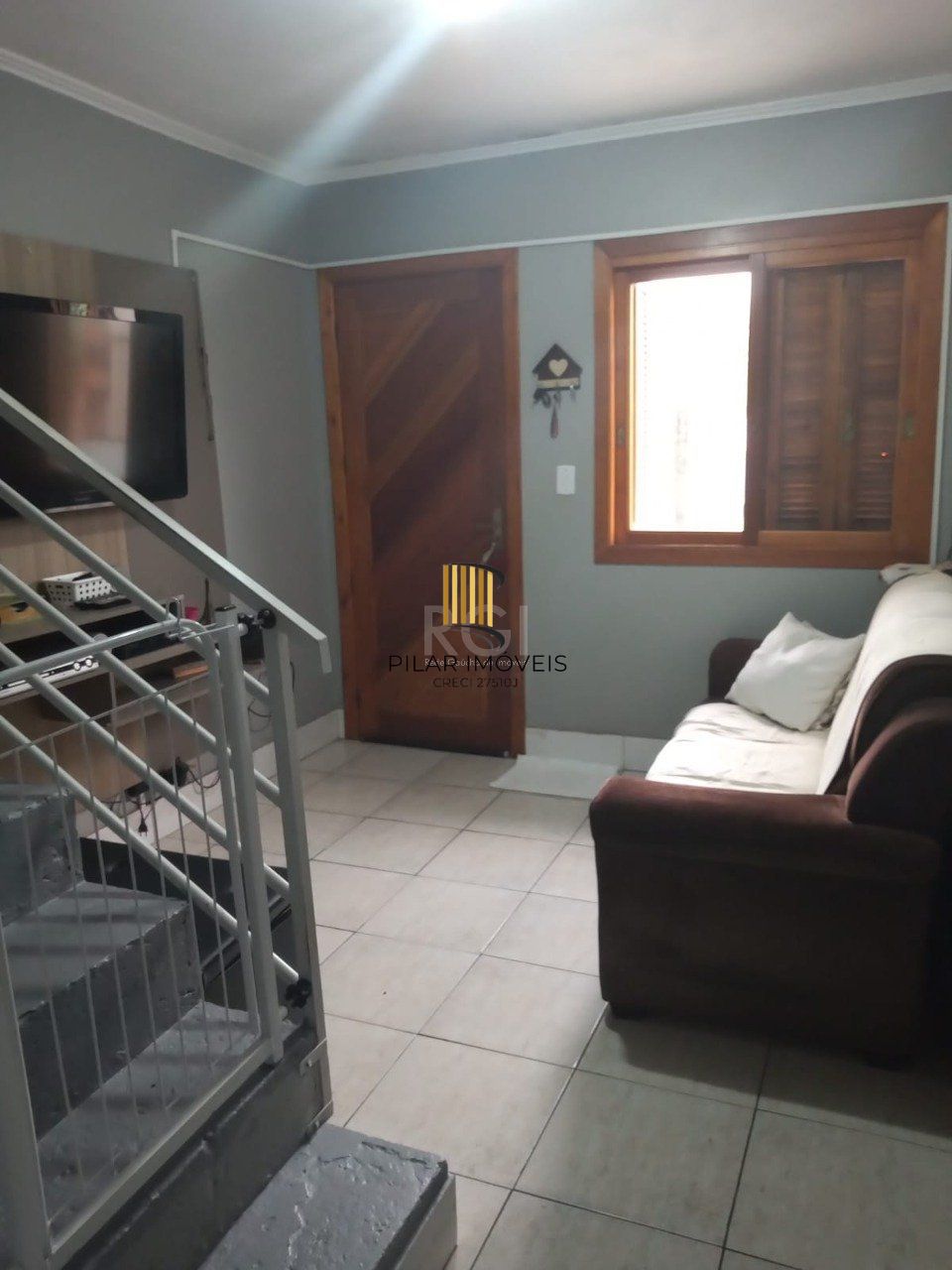 Casa com 5 quartos, 1 suíte, 4 vagas de garagem, no bairro Aberta dos Morras, Porto Alegre/RS