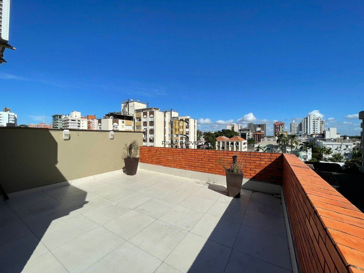 Cobertura 5 dormitórios no bairro Menino Deus