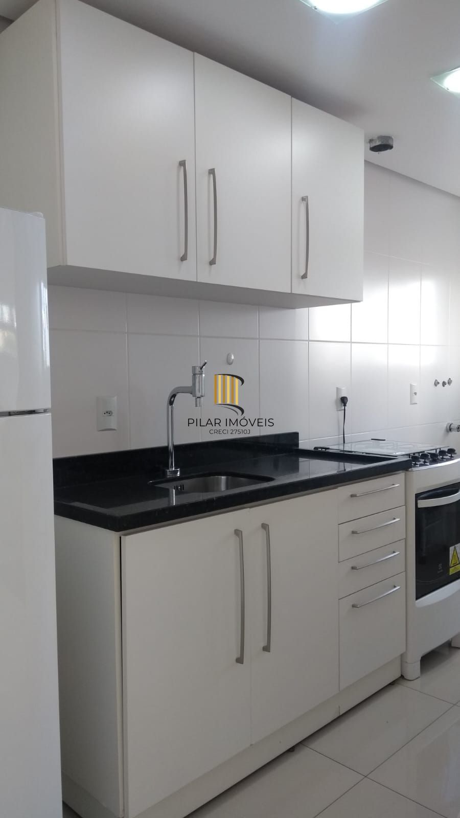 Apartamento com 02 quartos (01 suíte) e 03 Vagas no Bairro Cristo Redentor