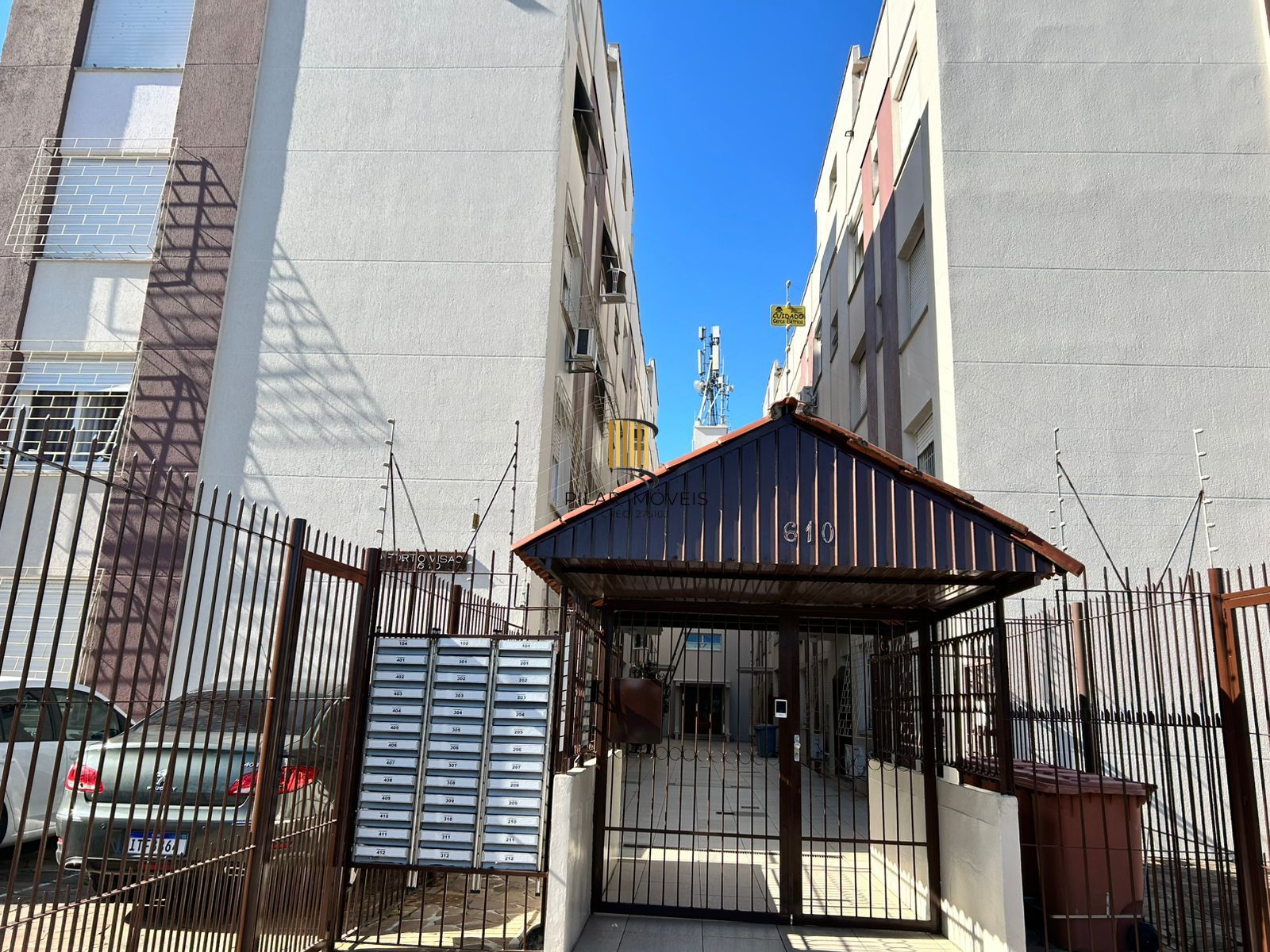Apartamento 1 dormitório no bairro Santo Antônio Porto Alegre-RS