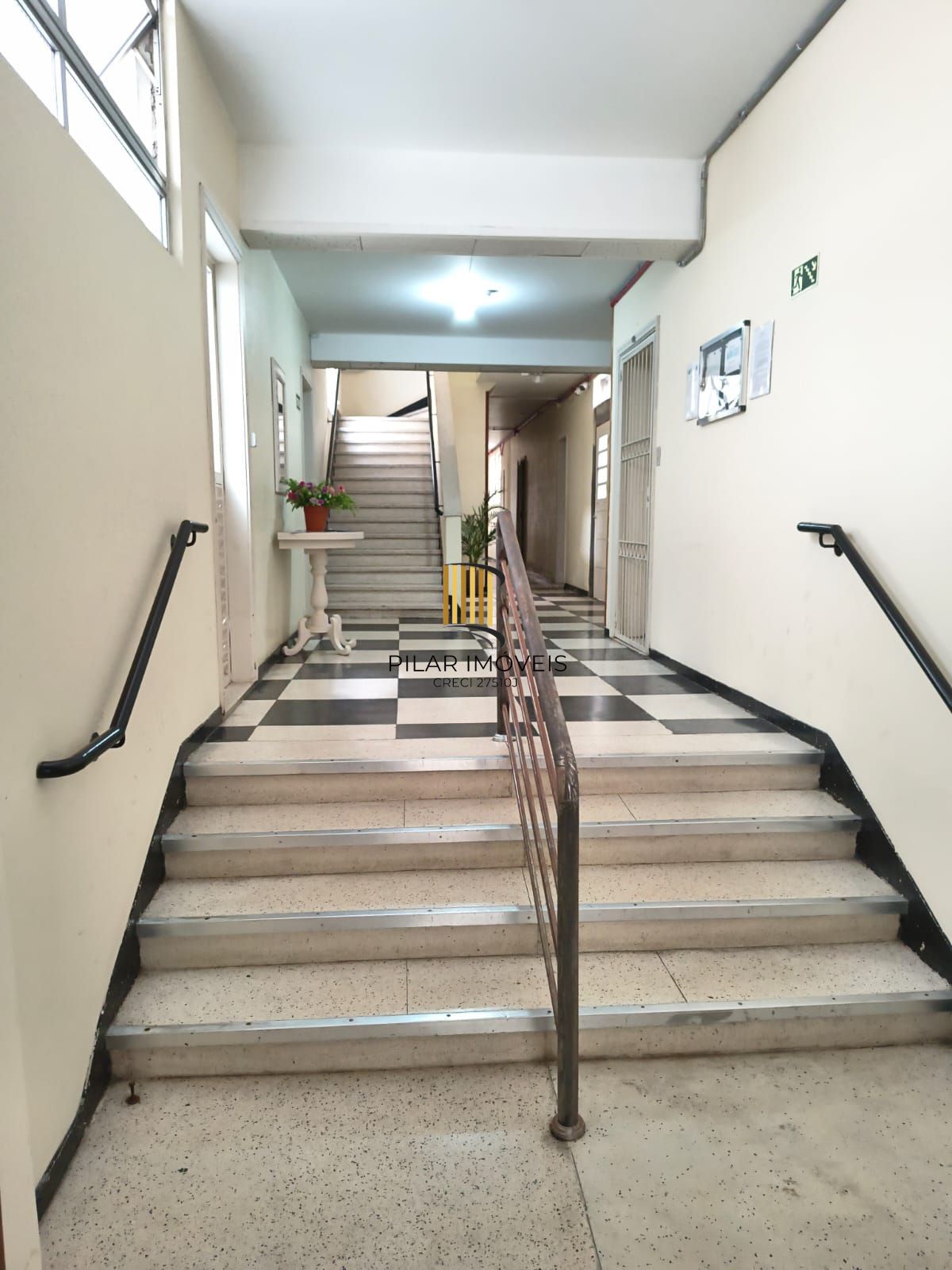 1 Dormitório semi mobiliado na melhor localização do centro histórico