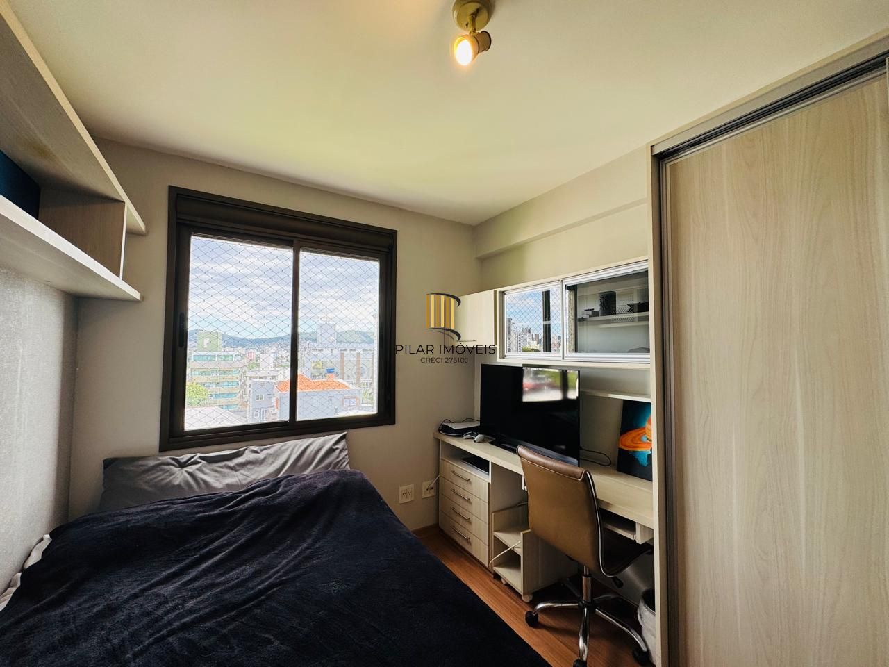 Apartamento 3 dormitórios, 3 banheiros e 2 vagas no Petrópolis