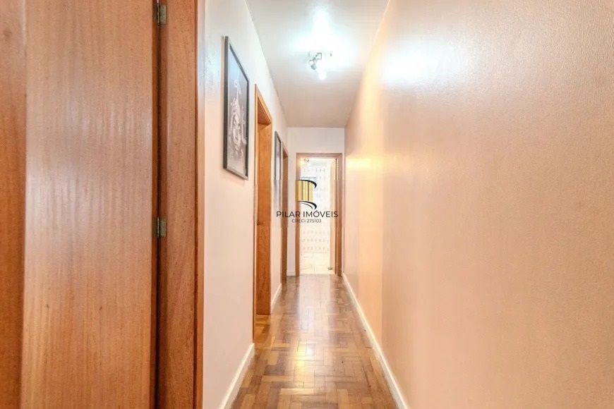 Apartamento de 3 Dormitórios com Garagem à Venda no Rio Branco, Próximo à Redenção