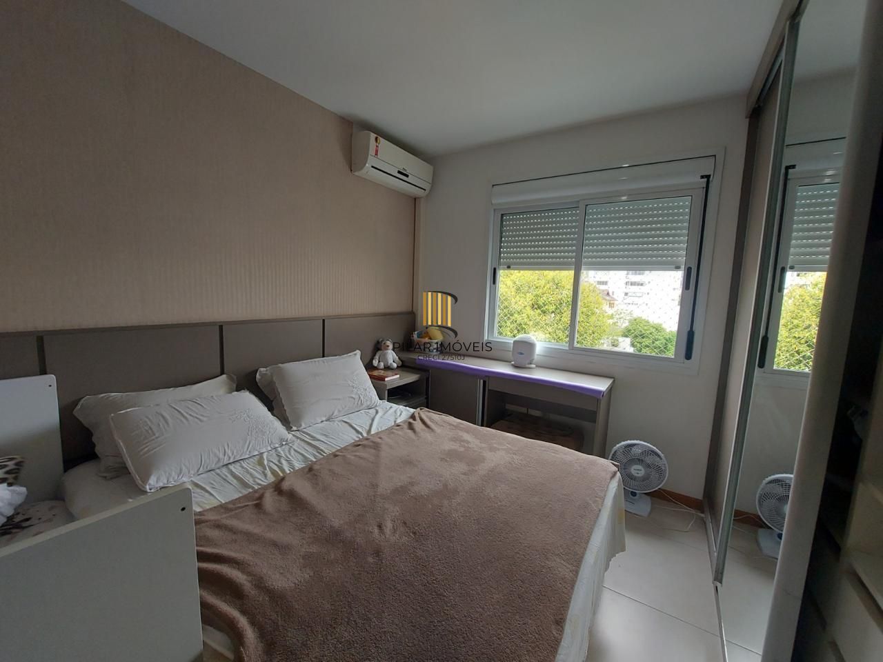 2 Dorm c/ Suíte, elevador e 2 Vagas Lado a Lado – 75m2 no Jardim Botânico