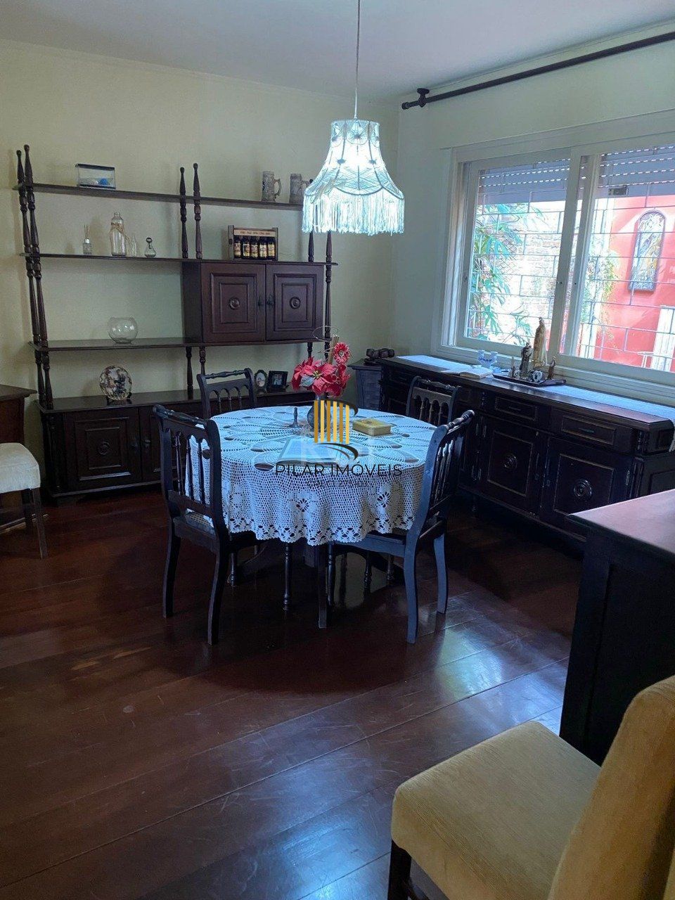 Casa para Venda - 330m², 4 dormitórios, sendo 2 suites, 5 vagas - Jardim Itu