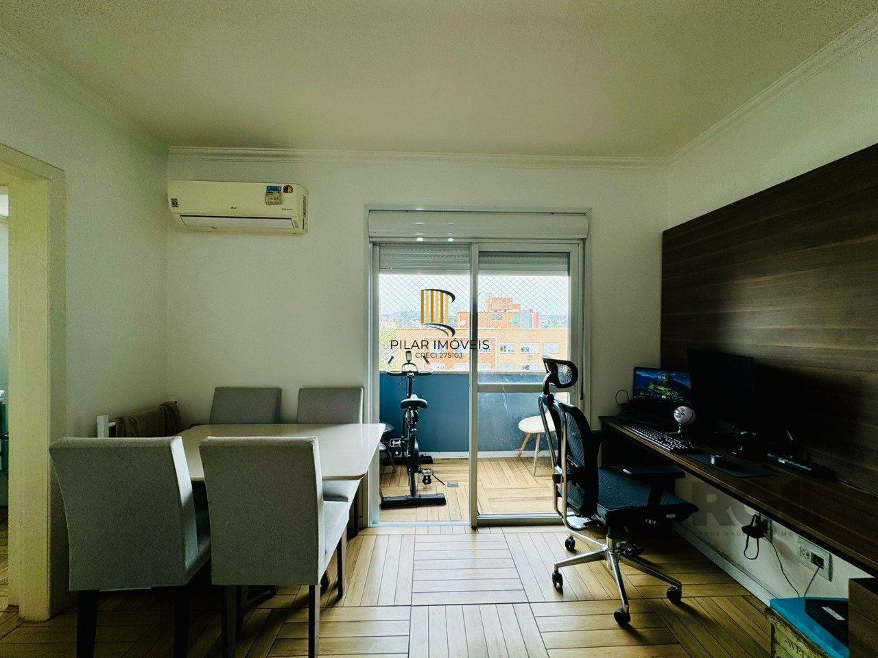Apartamento 2 dormitórios no bairro Farroupilha