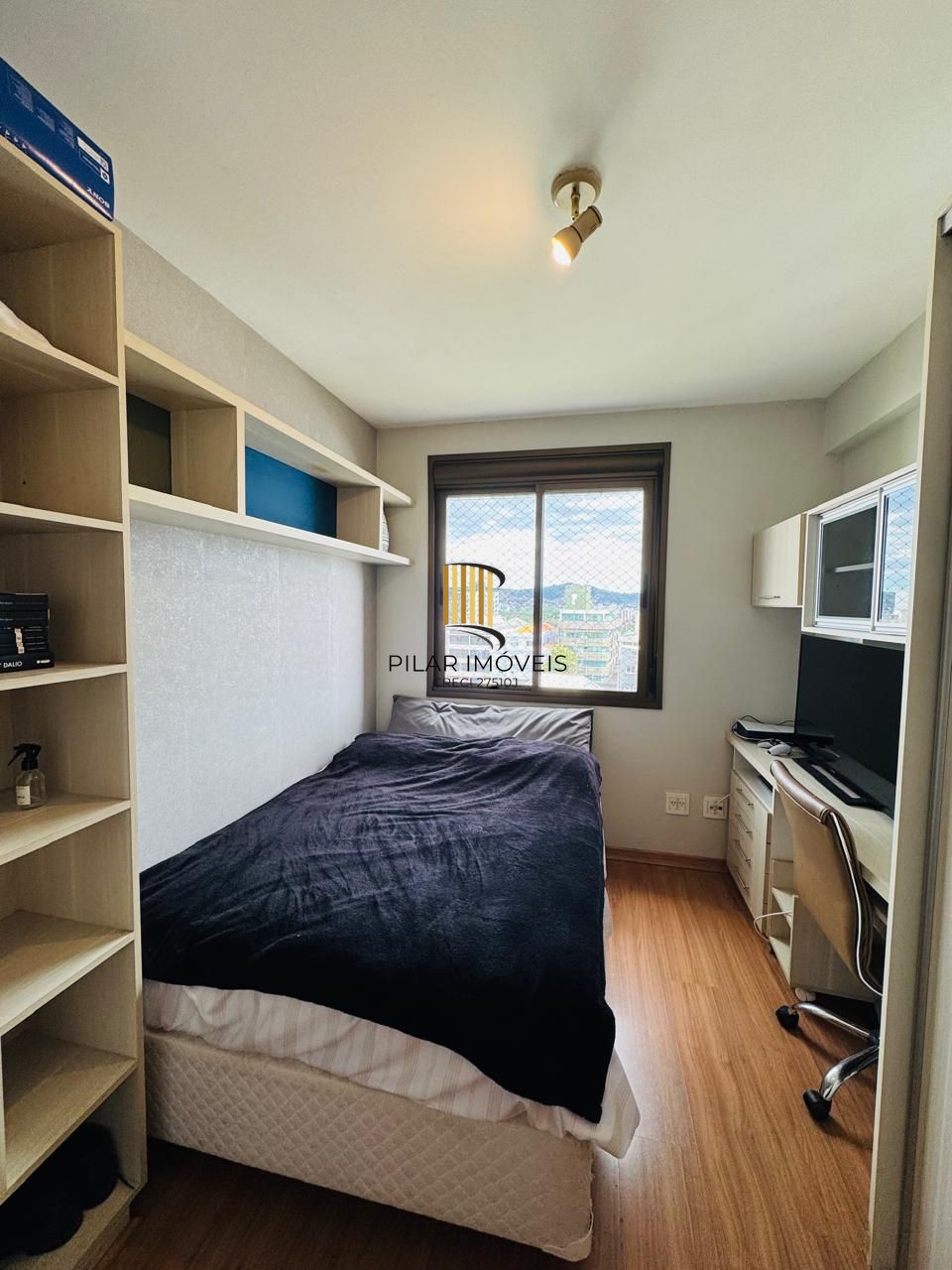 Apartamento 3 dormitórios, 3 banheiros e 2 vagas no Petrópolis