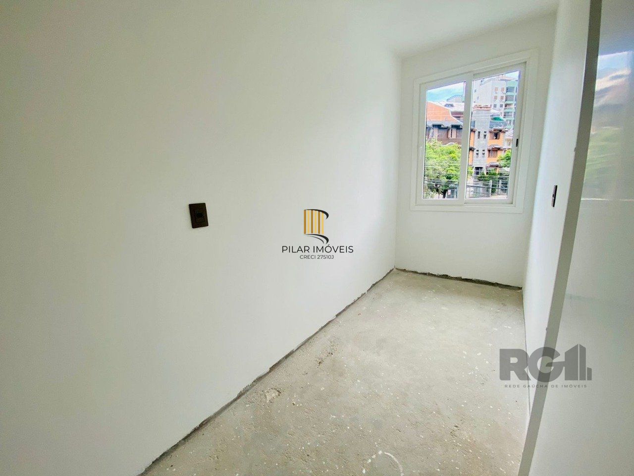 Casa 3 dormitórios no bairro Chácara das Pedras