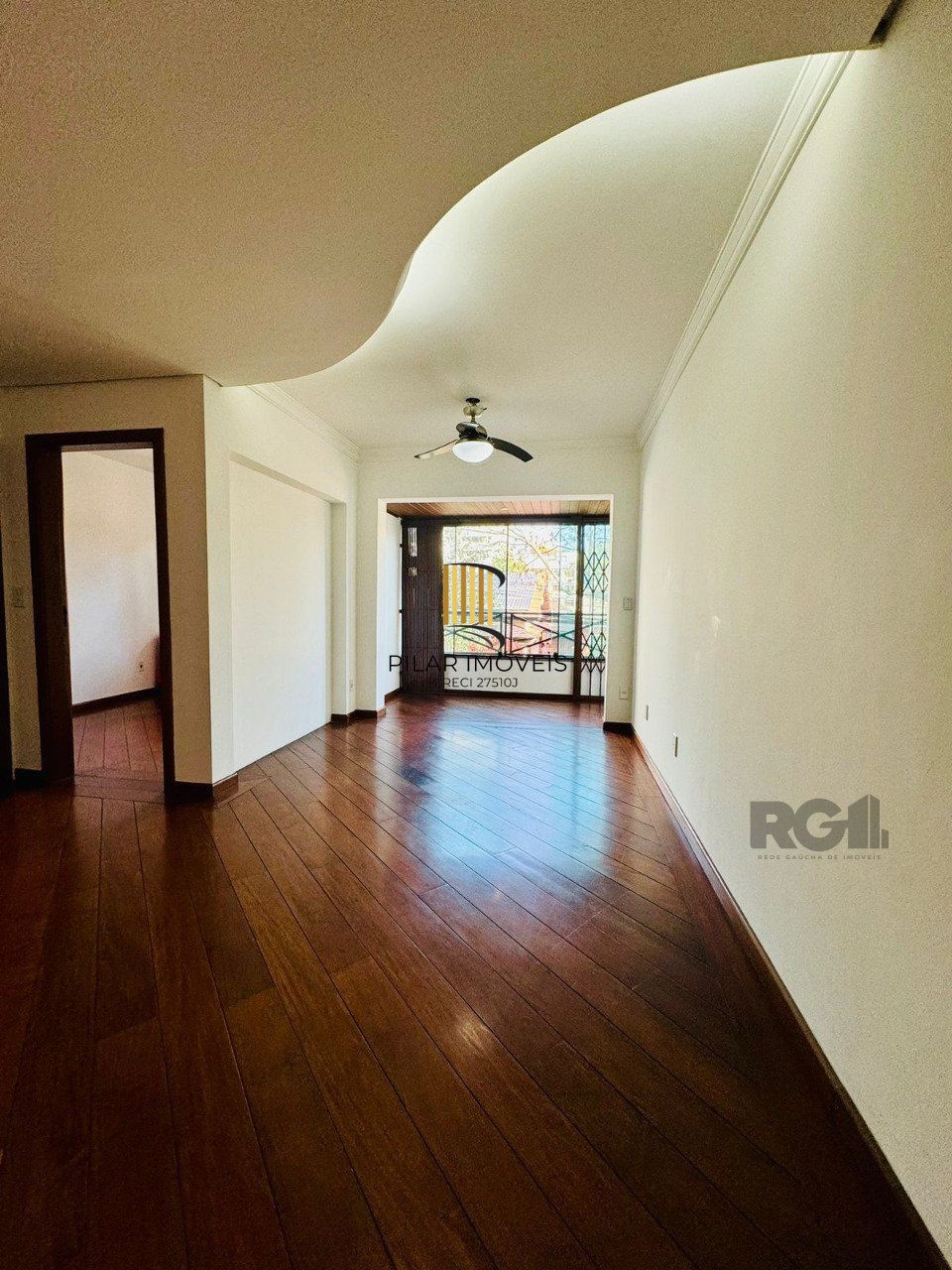 Apartamento 3 dormitorios com duas vagas escrituradas