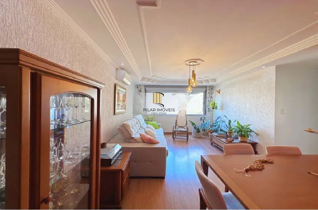 Apartamento 3 Dormitórios com 110m² no Menino Deus