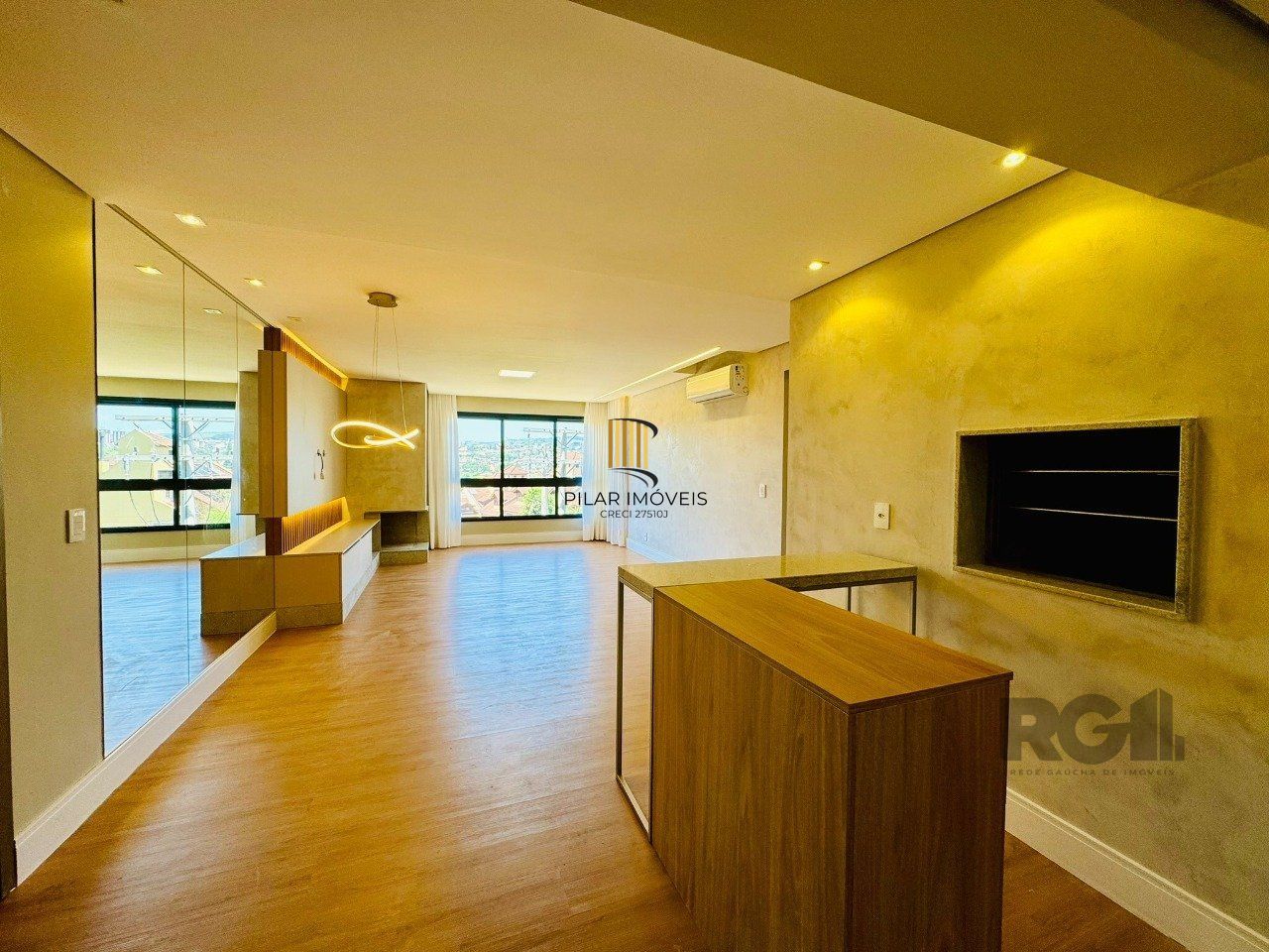 Apartamento 3 dormitórios no bairro Três Figueiras