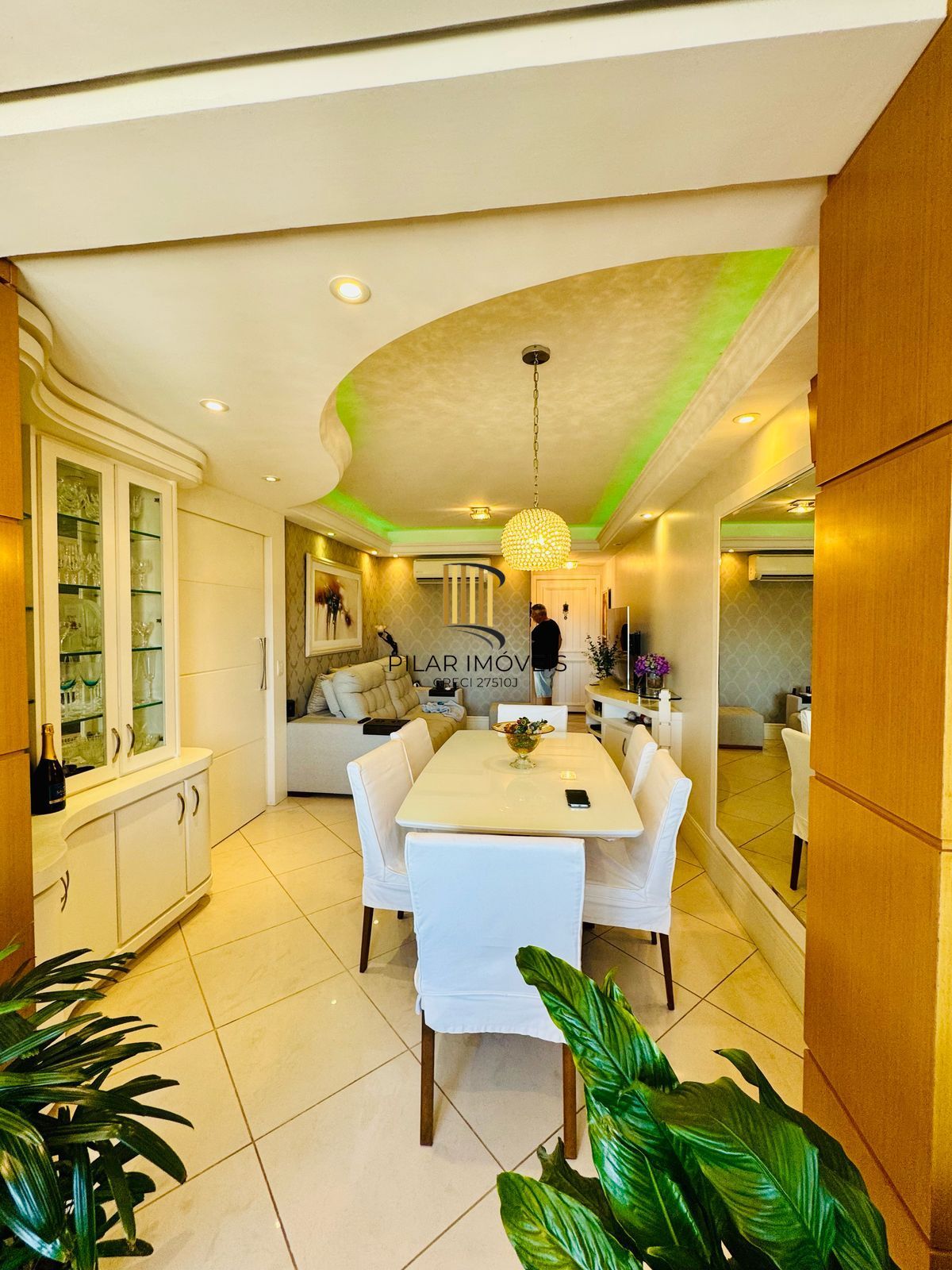 Apartamento 2 dormitórios no bairro Menino Deus