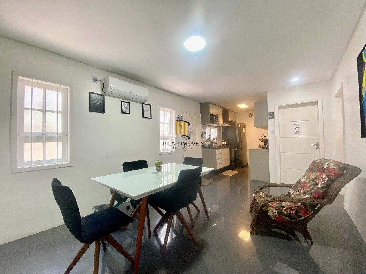 Casa 3 dormitórios no bairro Passo da Areia