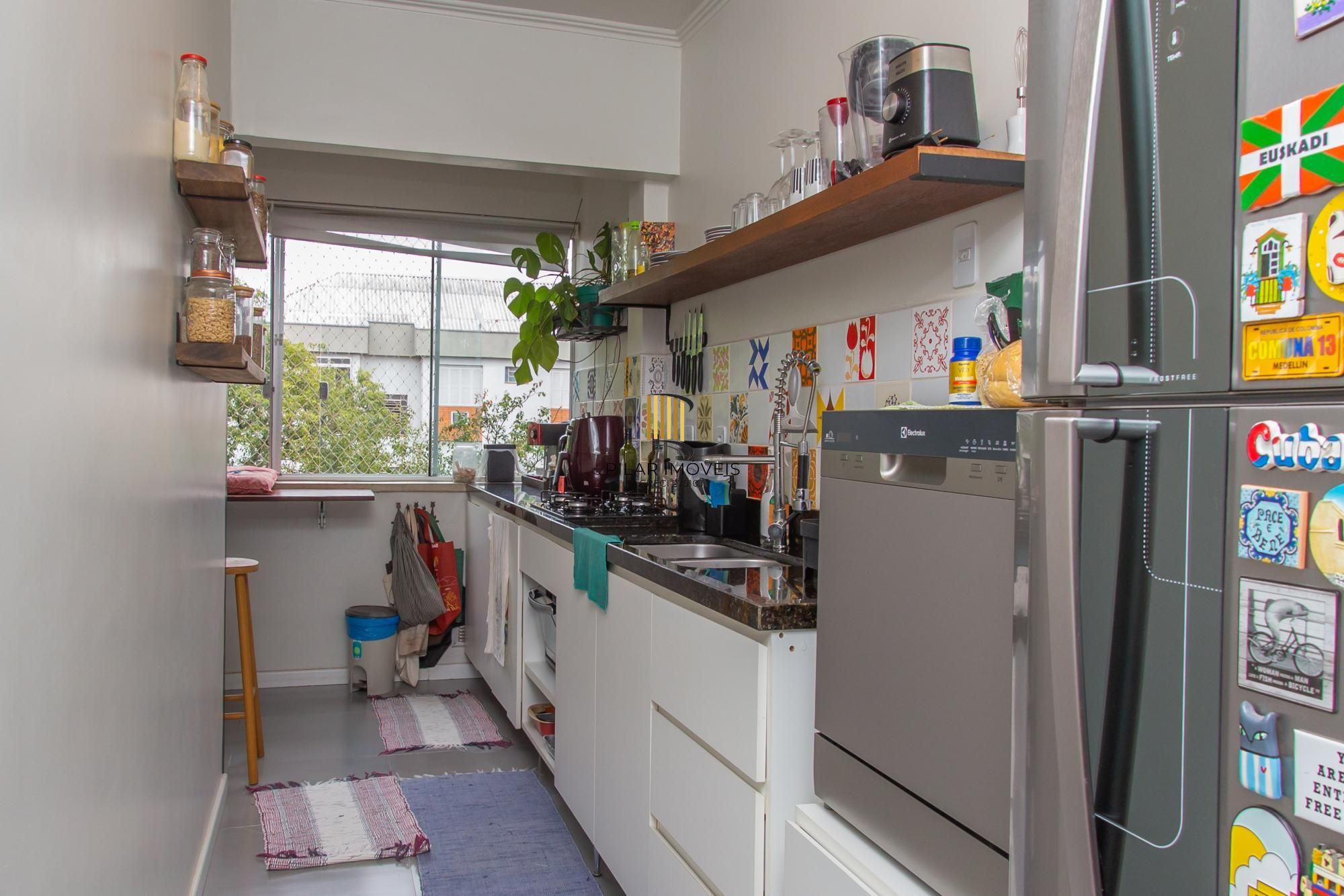 Excelente 2 dormitóris todo reformado