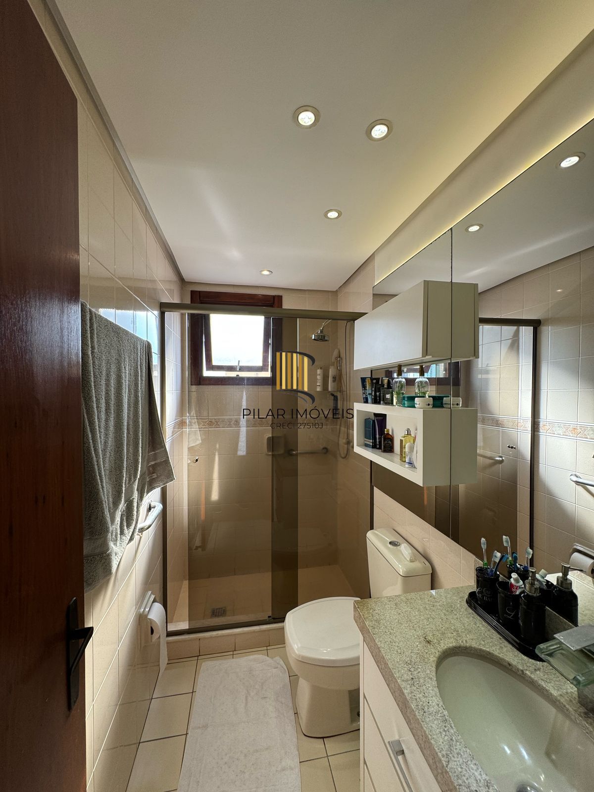 Apartamento 2 dormitórios no bairro Menino Deus