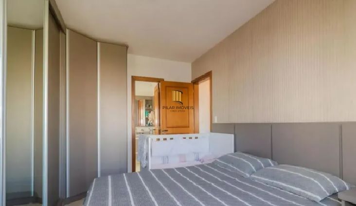 2 Dorm c/ Suíte, elevador e 2 Vagas Lado a Lado – 75m2 no Jardim Botânico