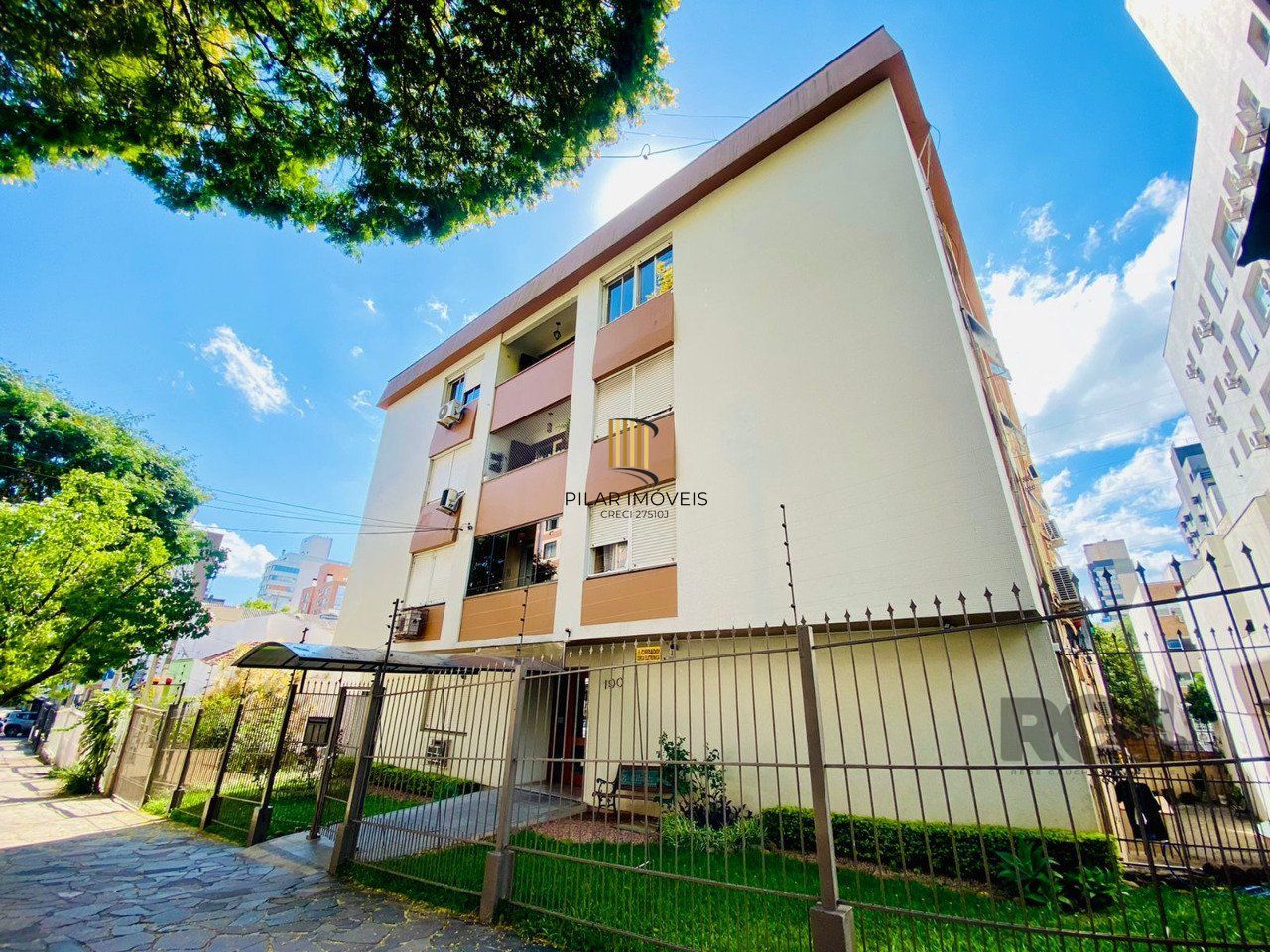 Apartamento 3 dormitórios no bairro Petrópolis