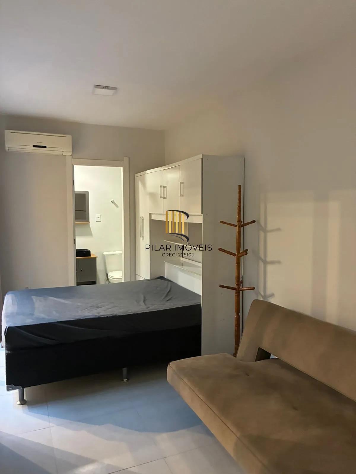 Lindo studio garden com churrasqueira