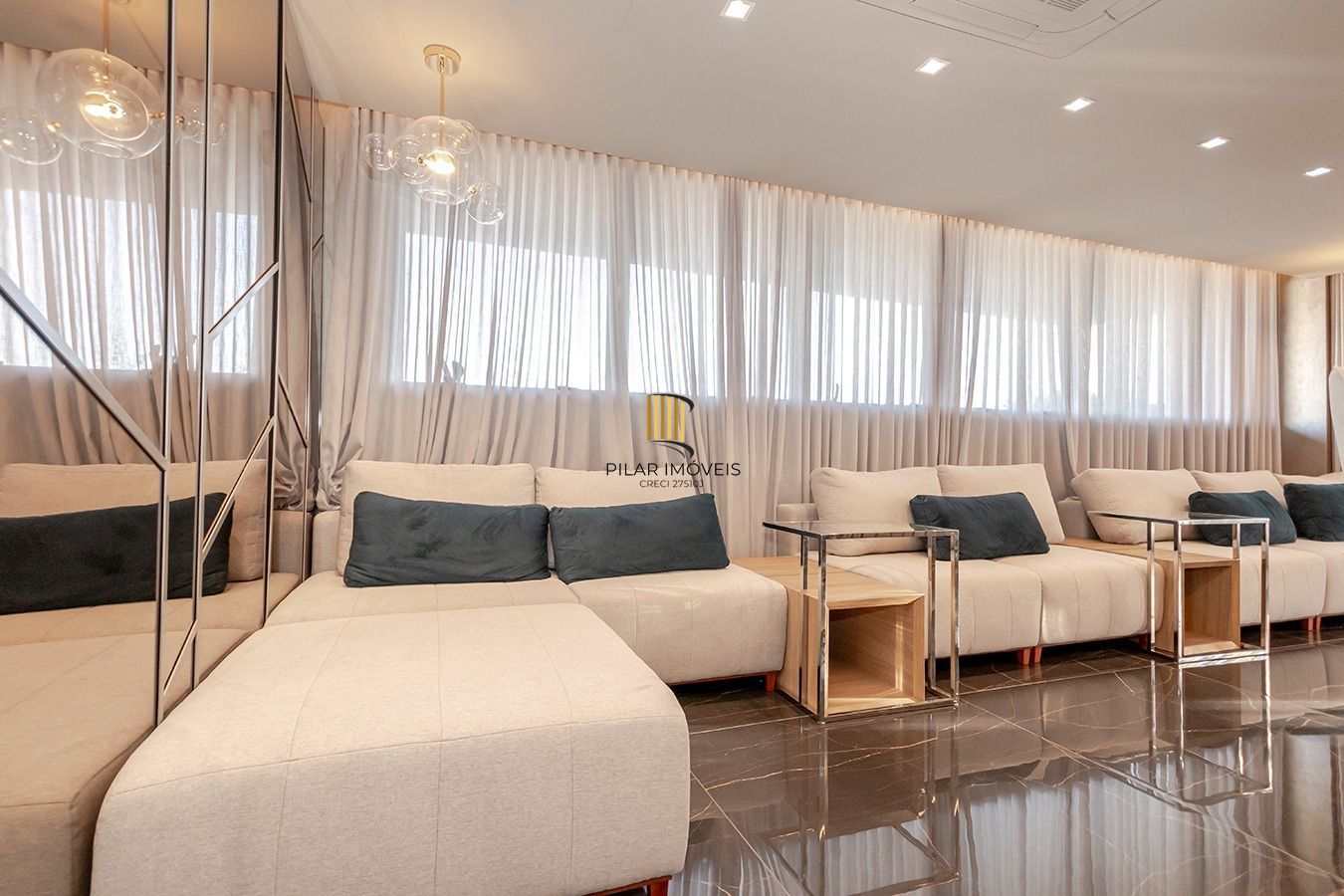 Stúdio mobilado e decorado pronto para mudar