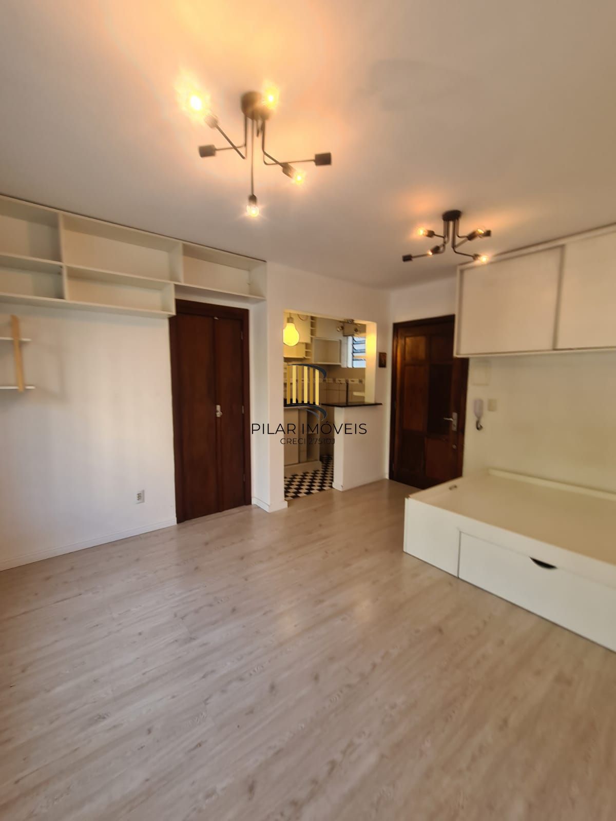 Apartamento Kitnet no Menino Deus - Pilar Imóveis