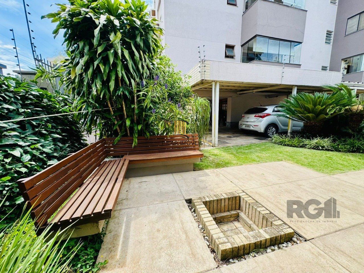 Cobertura 3 dormitórios no bairro Jardim  Botânico