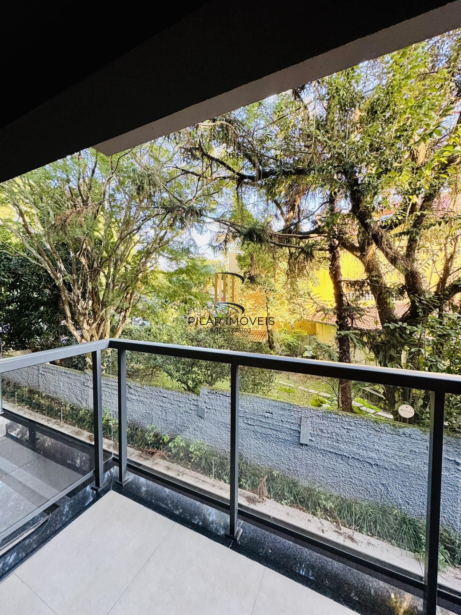 Apartamento 3 Dormitório(s) Bairro Três Figueiras
