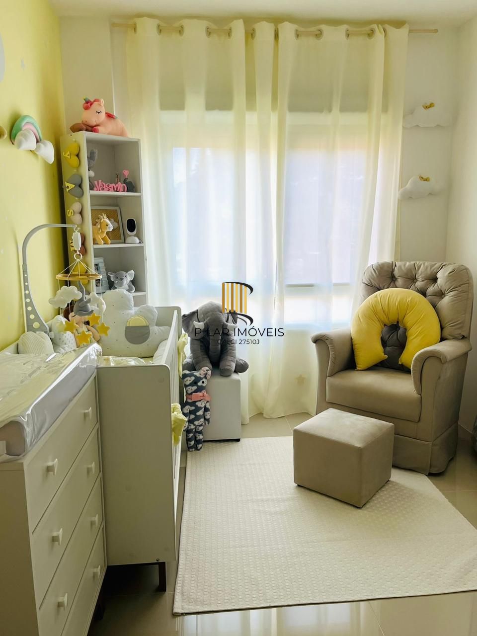 Apartamento com 90m², 2 dorm,  com vaga para 02  carros no Petrópolis.