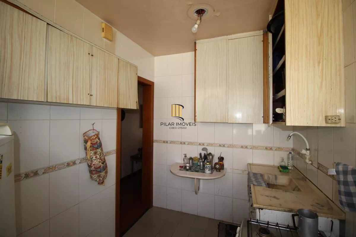 Apartamento 4 dormitórios transformados e 3 no Passo da Areia