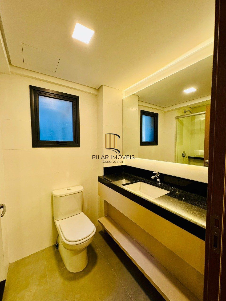 Apartamento 3 dormitórios no bairro Três Figueiras
