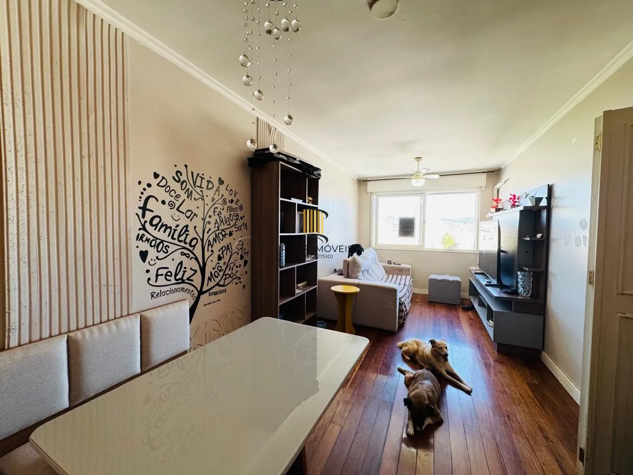 Apartamento  à venda com 2 quartos, 1 vaga coberta, 76m² - Petrópolis