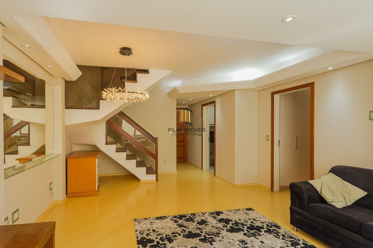 Cobertura charmosa com terraço e 2 vagas no Petrópolis - Pilar Imóveis