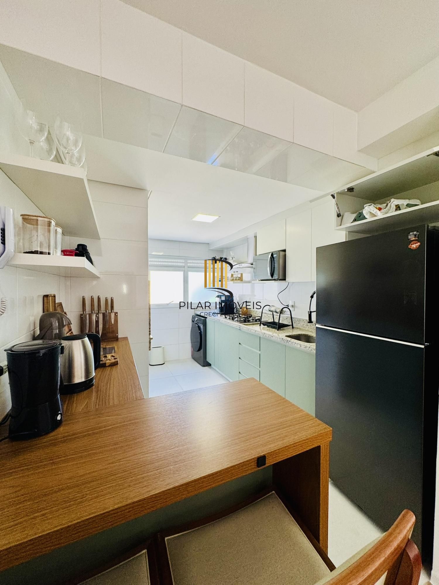 Pronto para Morar! 2 Dormitórios Mobiliado, 2 vagas de garagem