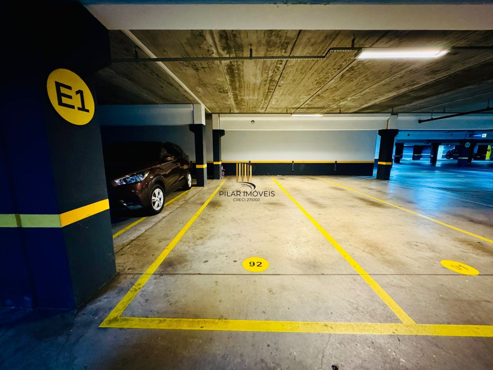 3 dormitórios, andar alto, mobiliado com lazer completo!