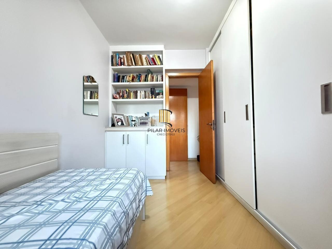 Apartamento Impecável com Vista Panorâmica, 2 Suítes e Living Ampliado