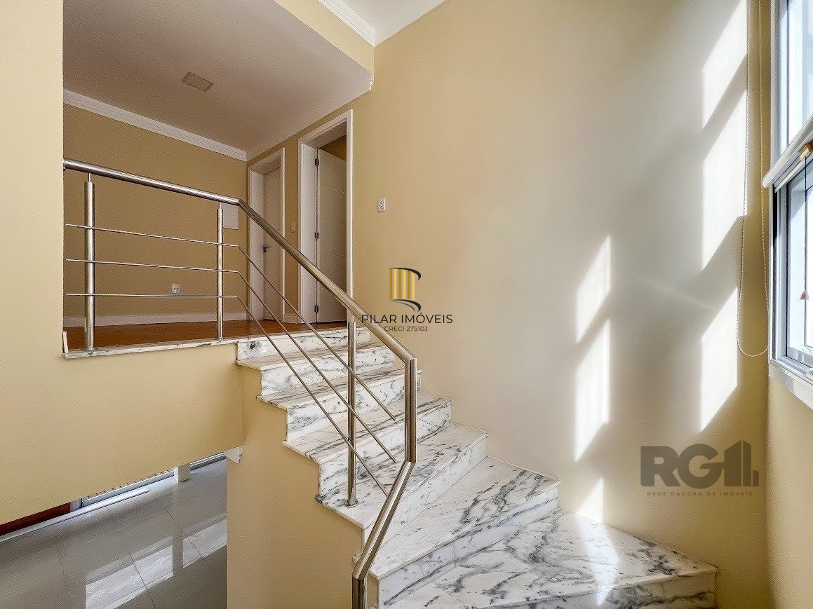 Casa Condominio 3 Dormitório(s) Bairro Querência