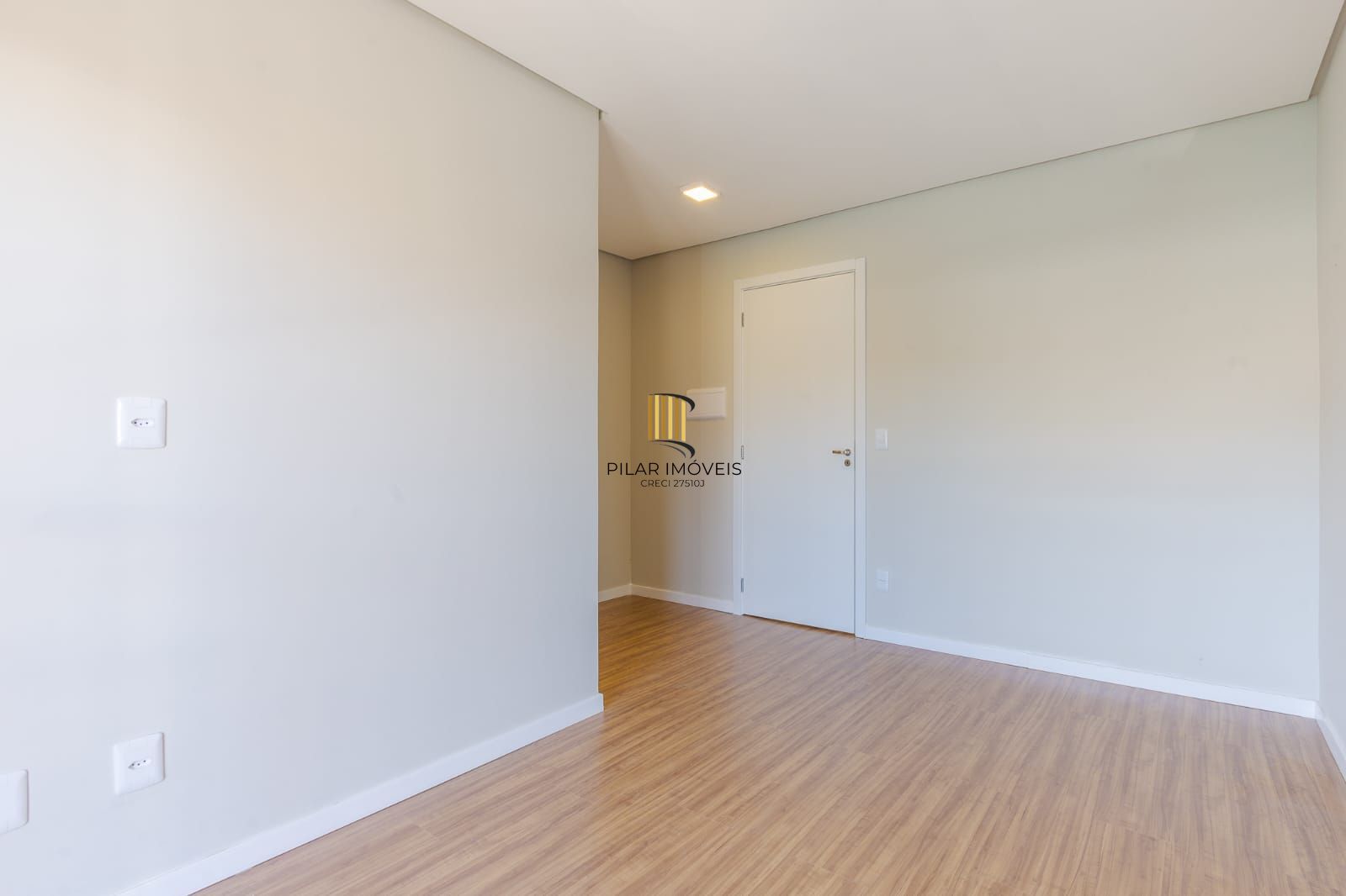 Casa Condominio para Venda - 94.47m², 3 dormitórios, sendo 1 suites, 1 vaga - Medianeira