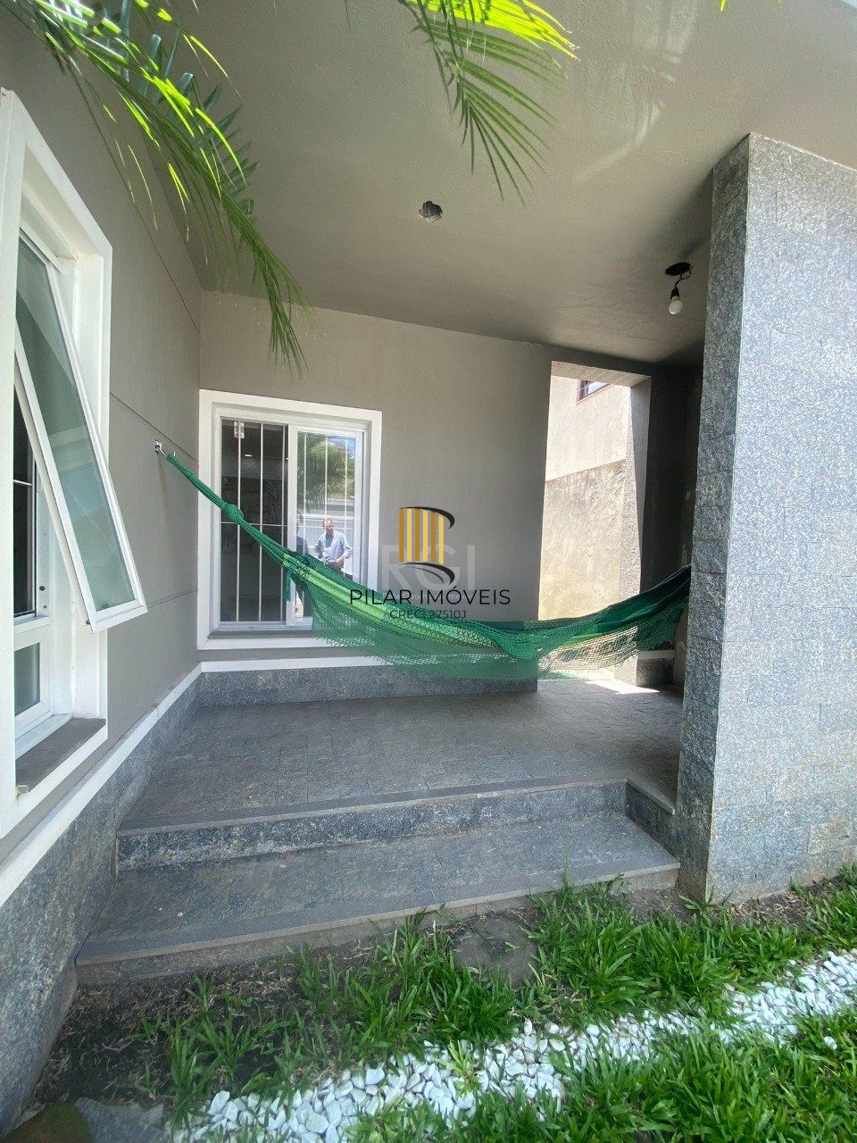 Casa 3 dormitórios no bairro Passo da Areia