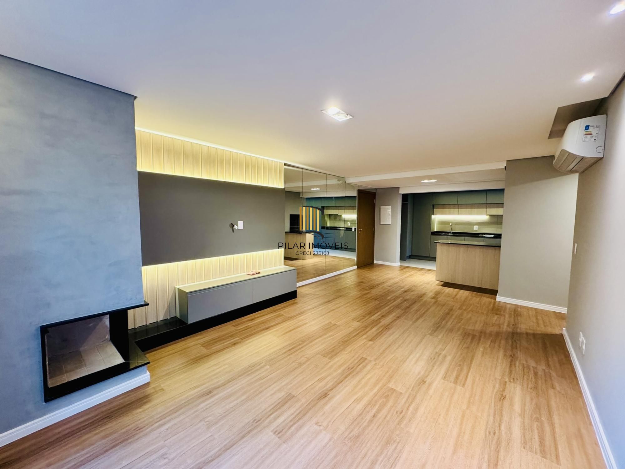Apartamento 3 Dormitório(s) Bairro Três Figueiras