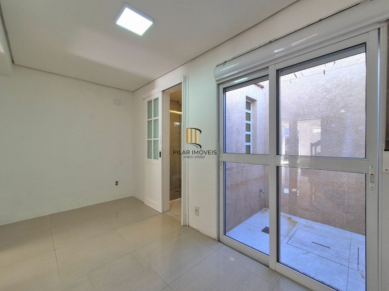 Elegância e Conforto em Cada Detalhe: Sobrado Premium na Zona Norte de Porto Alegre