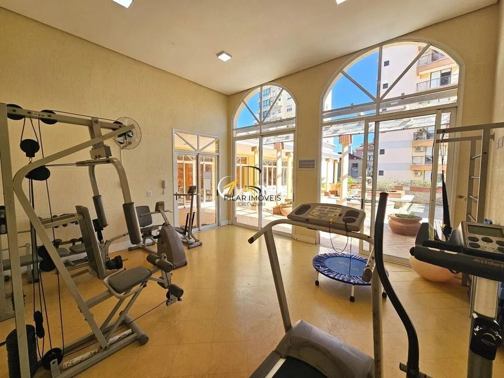 Apartamento Impecável com Vista Panorâmica, 2 Suítes e Living Ampliado