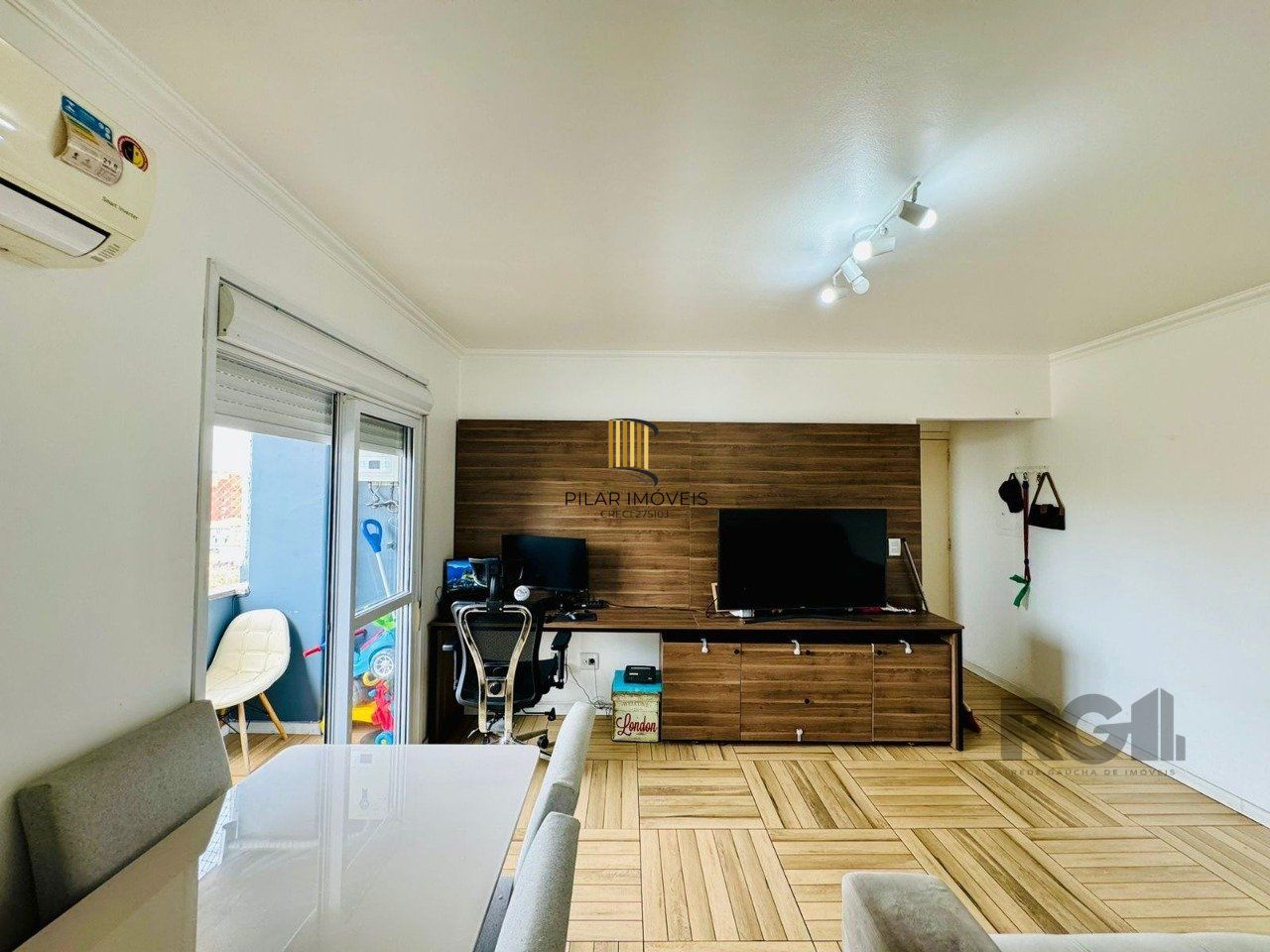 Apartamento 2 dormitórios no bairro Farroupilha
