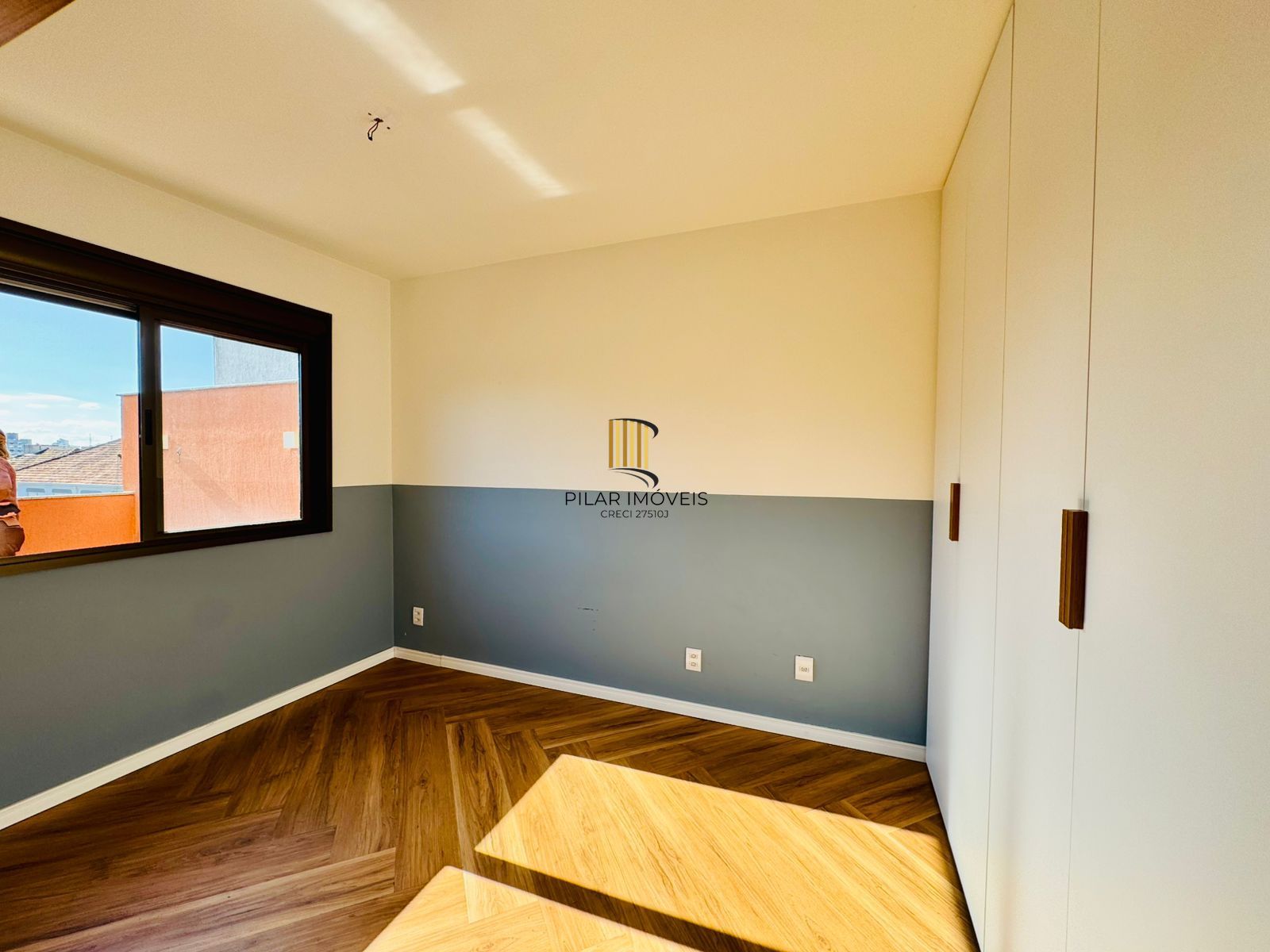 Apartamento Garden à Venda no Petrópolis – 2 Dormitórios, Suíte e 2 Vagas | Porto Alegre