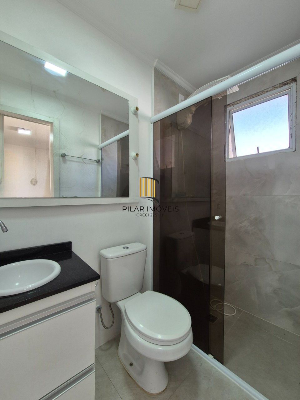 Elegância e Conforto em Cada Detalhe: Sobrado Premium na Zona Norte de Porto Alegre