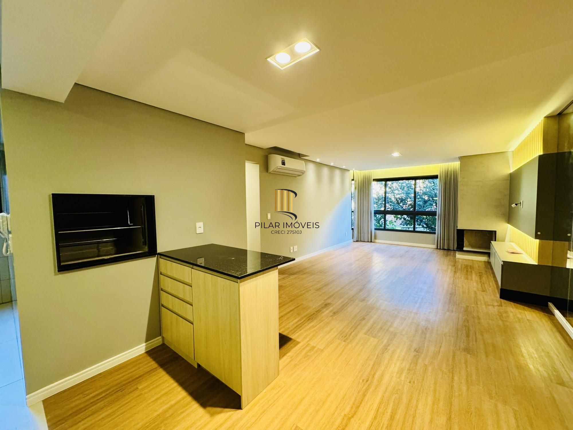 Apartamento 3 Dormitório(s) Bairro Três Figueiras