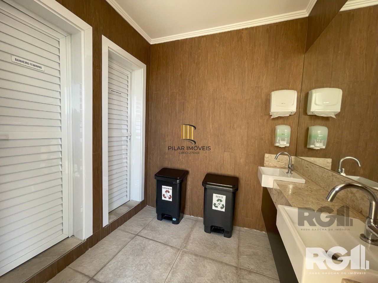 Excelente Apto C/3 Dorm. mais Suite  B. Petrópolis