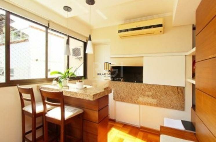 Apartamento 3 dormitórios no bairro Menino Deus